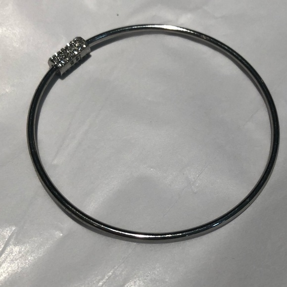 Silver bangle - Picture 2 of 3